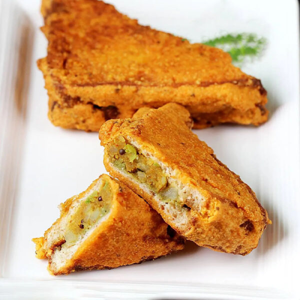 Bread Chop with Chola (2 Piece)