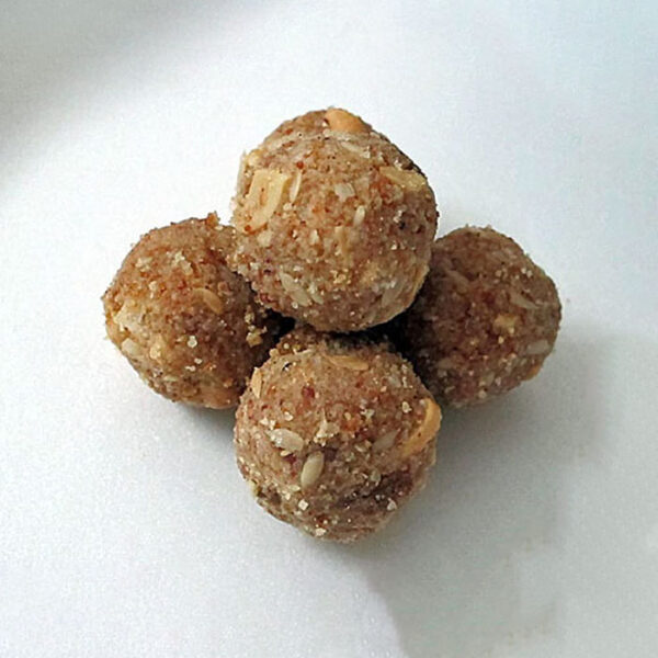 Gondh Laddu